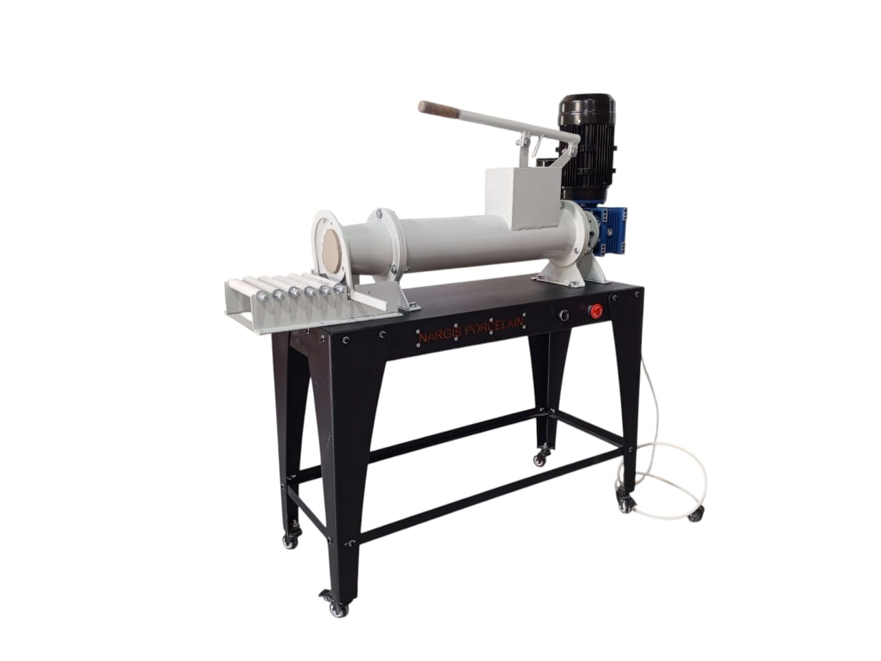 Ekstruder-gil xəmiri presi